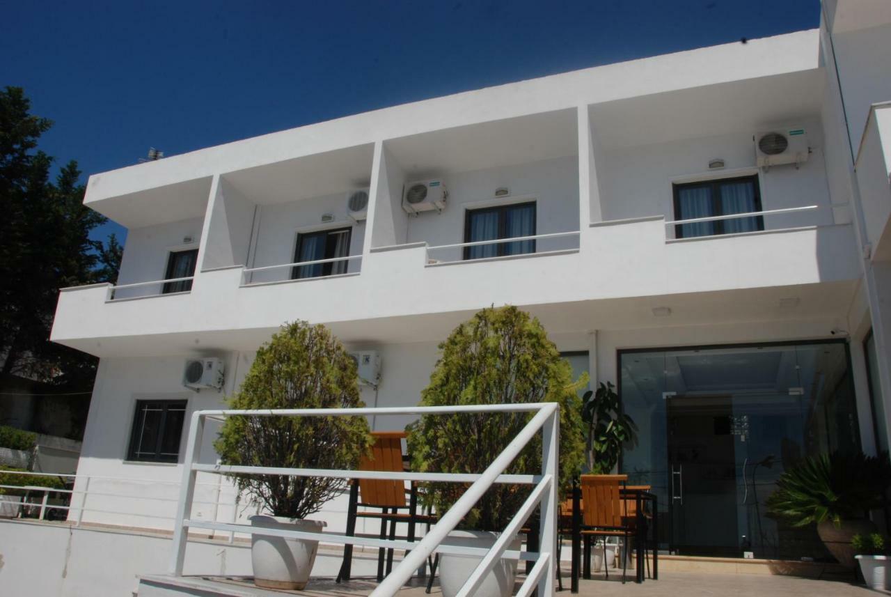 Hotel Ms Саранда Екстер'єр фото