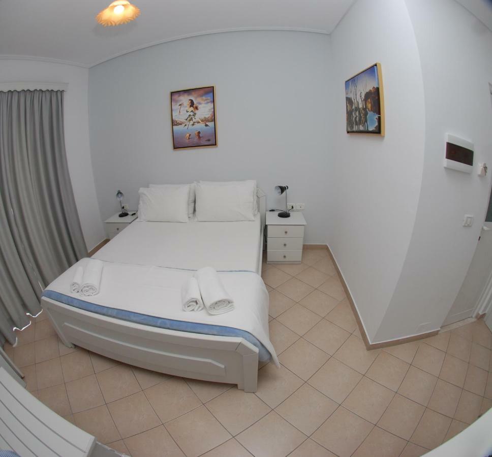 Hotel Ms Саранда Екстер'єр фото