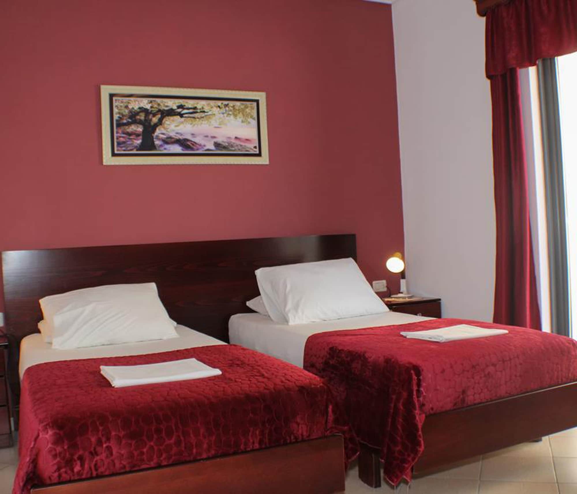 Hotel Ms Саранда Екстер'єр фото